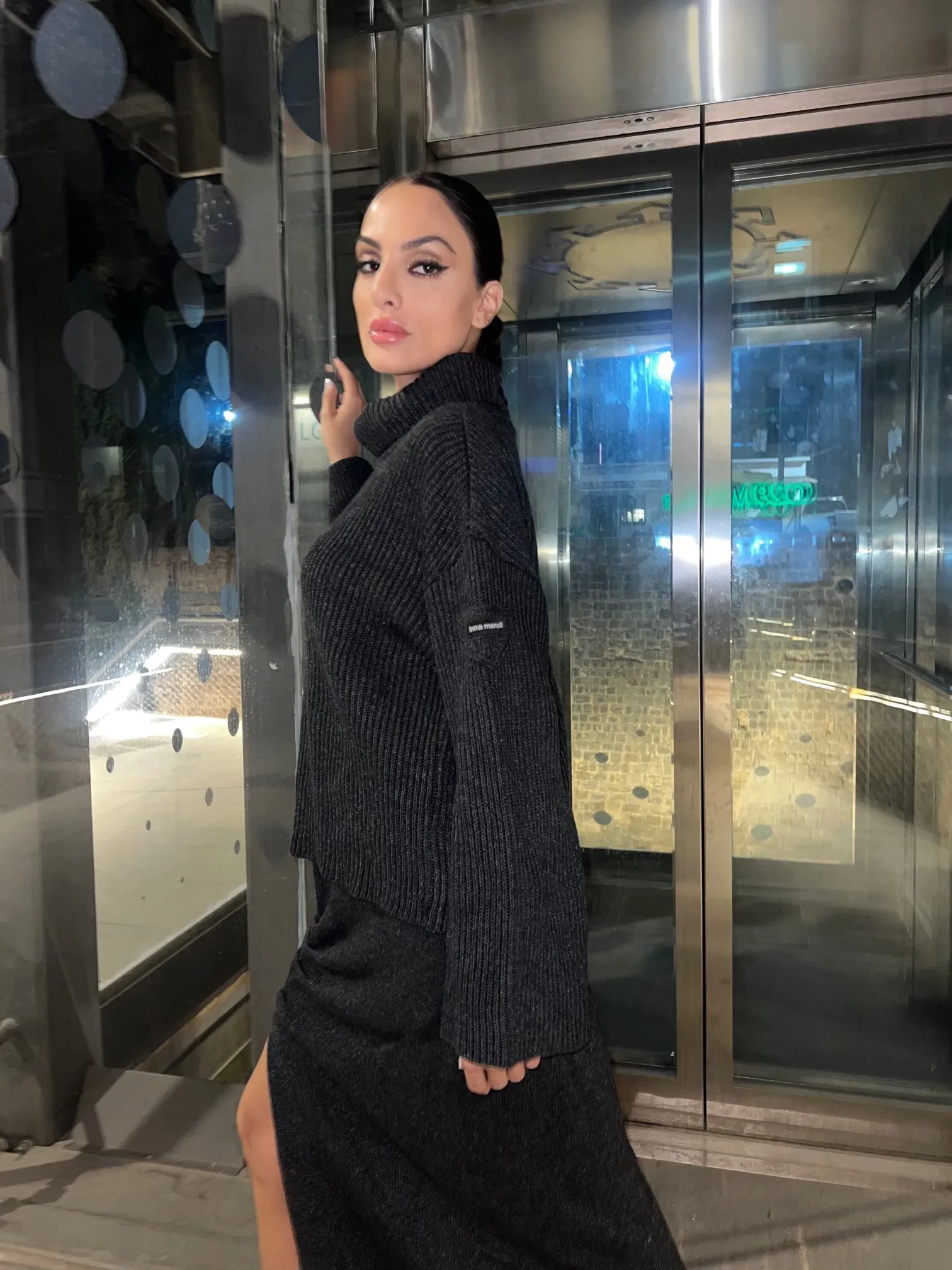 INNA MANOLI KNIT