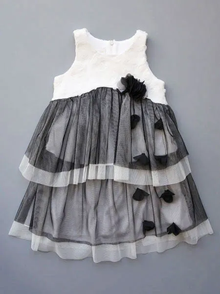 Isobella & Chloe Estelle White & Black Dress Sizes 24M, 4T