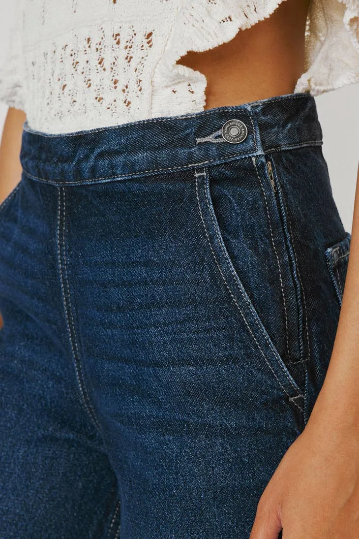 KanCan Wide Leg Jeans. Fall Clearance!